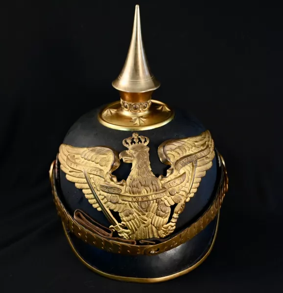 Prussian Grenadier Officers Pickelhaube - Mint. Visuel 1 principal